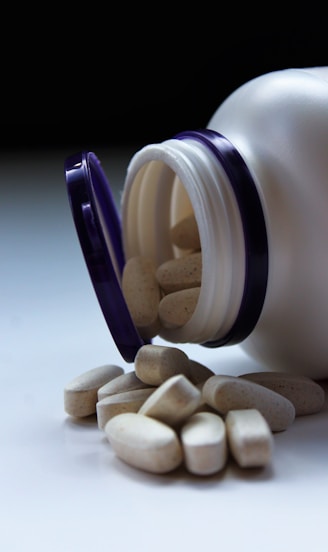 oval white medication pills